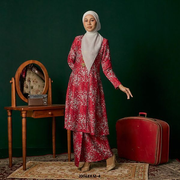 Kebarung Kalthom in Bright Red (J006KKM-4) - Image 2
