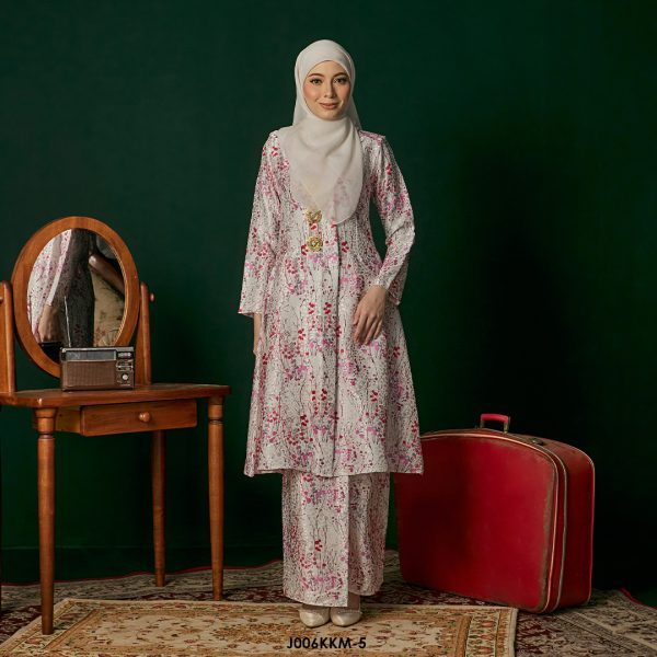Kebarung Kalthom in Off White (J006KKM-5)