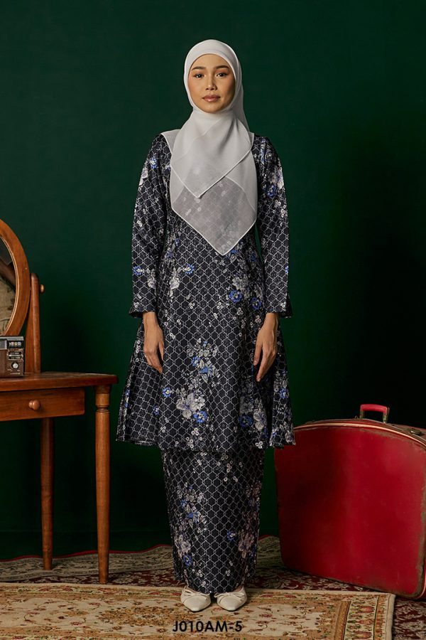 Ameera Kurung in Charcoal (J010AM-5)