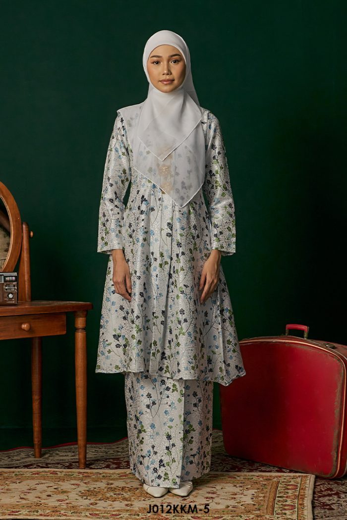 Kebarung Kalthom in White (J012KKM-5)