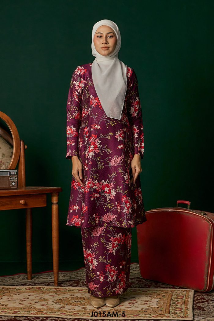 Ameera Kurung in Burgundy  (J015AM-5)