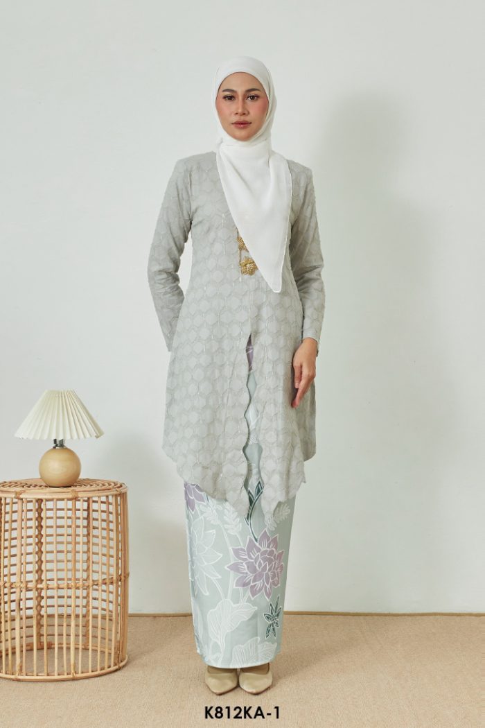 Kebaya Anggun 2.0 in Purple (K812KA-1)