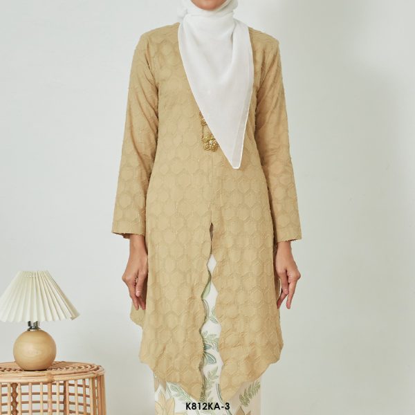 Kebaya Anggun 2.0 in Tortilla (K812KA-3) - Image 4