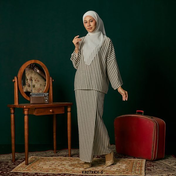 Kurung Kedah in Grayish Green (K827KKH-5) - Image 2