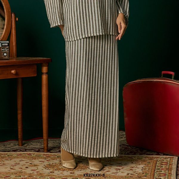 Kurung Kedah in Grayish Green (K827KKH-5) - Image 3