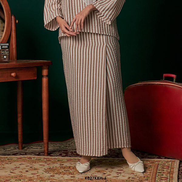 Kurung Kedah in Brown (K827KKH-6) - Image 3