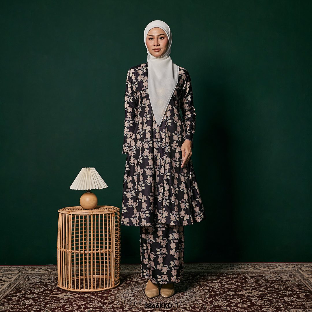 Kebarung Deeja 1.0 in Charcoal (3866KKD-1)