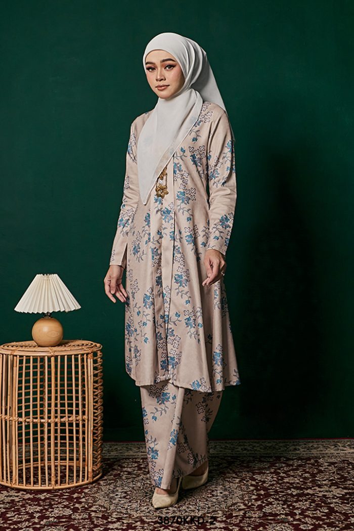 Kebarung Deeja 1.0 in Latte (3870KKD-2)