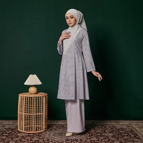 Ameera Kurung in Light Lilac (3873AM-2) - Image 2