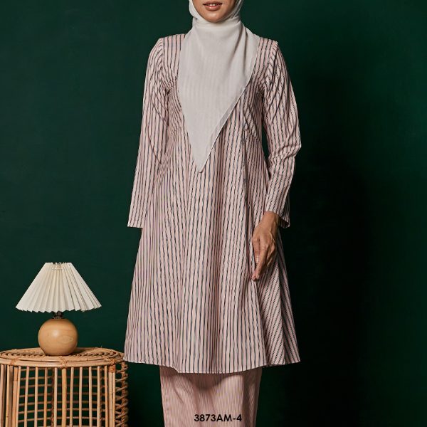 Ameera Kurung in Coral (3873AM-4) - Image 4