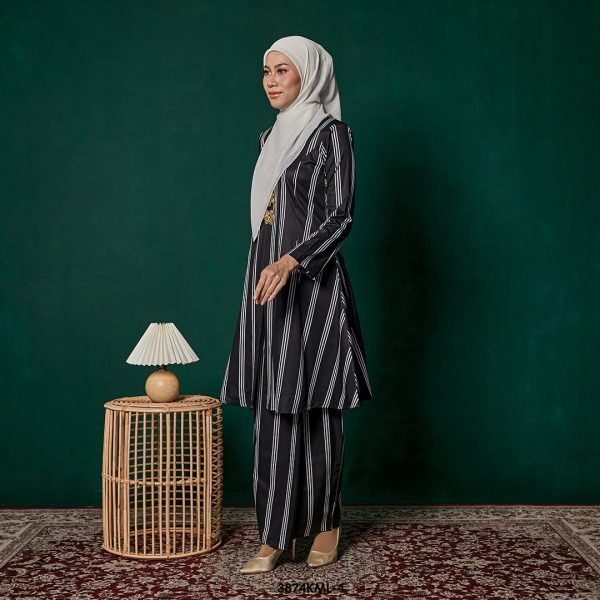 Kebarung Melati in Black (3874KML-4) - Image 3
