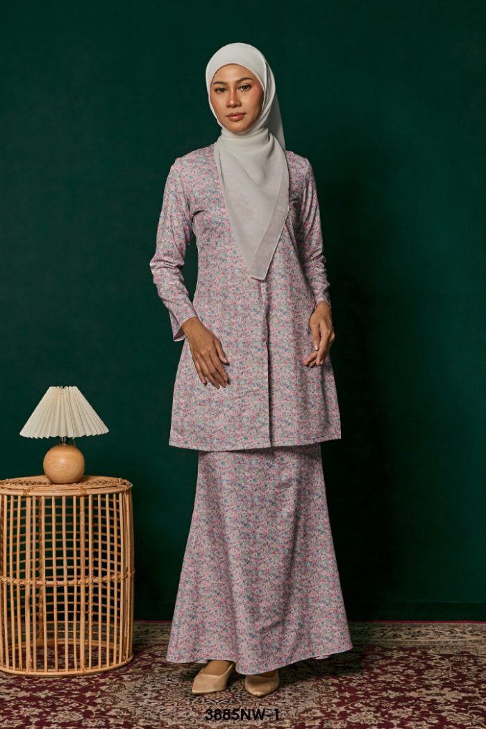 Kebaya Nawra in Pink (3885NW-1)