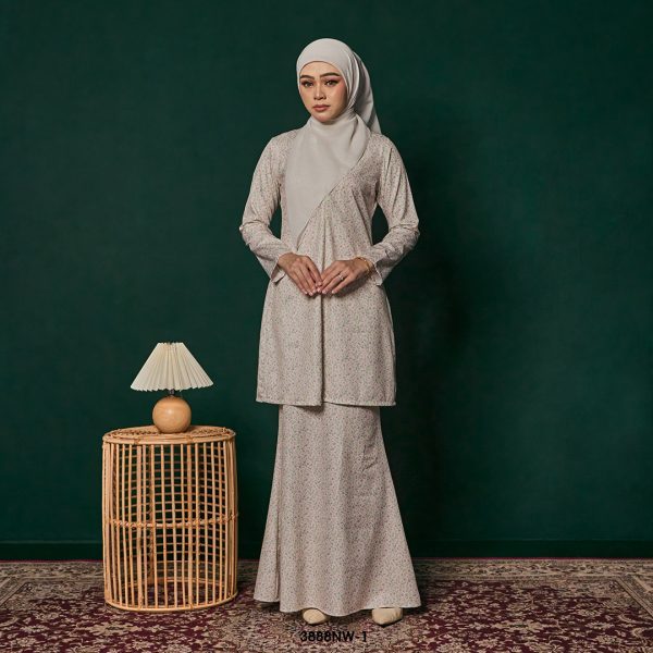 Kebaya Nawra in Lilac (3888NW-1)