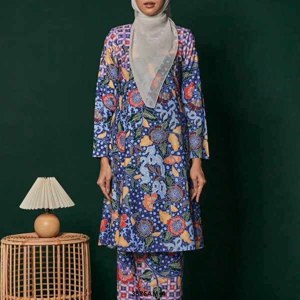 Ameera Kurung in Blue (3895AM-4) - Image 3