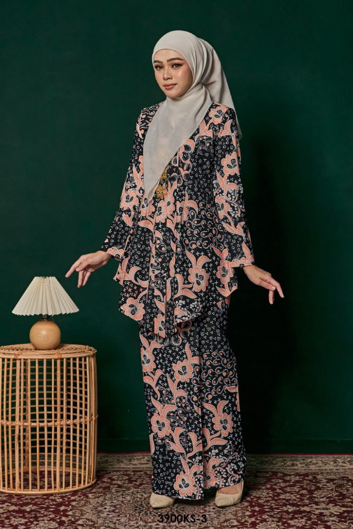 Kebaya Saloma in Highlight Melon (3900KS-3)