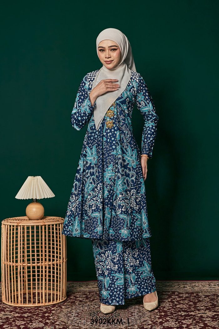 Kebarung Kalthom in Dark Blue (3902KKM-1)