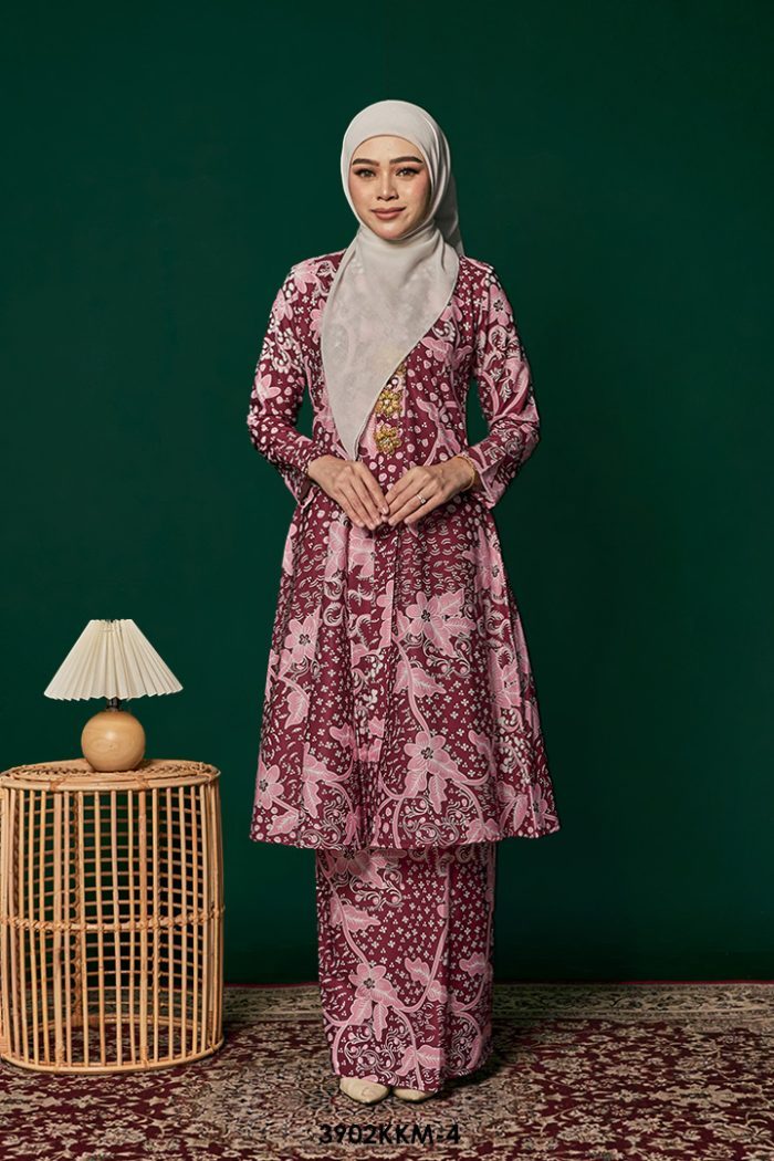 Kebarung Kalthom in Burgundy (3902KKM-4)