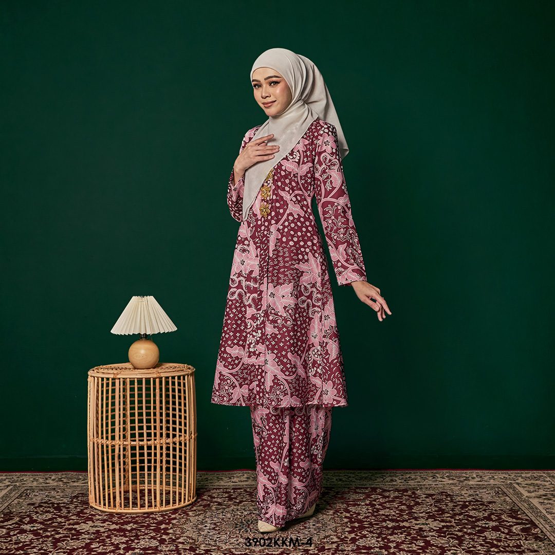 Kebarung Kalthom in Burgundy (3902KKM-4) - Image 2