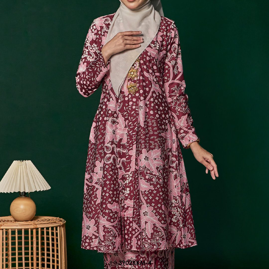 Kebarung Kalthom in Burgundy (3902KKM-4) - Image 3