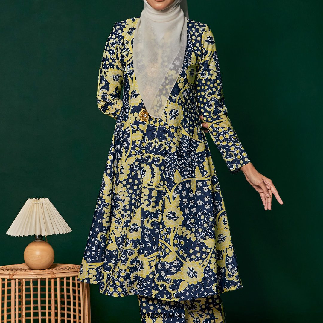 Kebarung Kalthom in Dark Blue (3903KKM-4) - Image 3