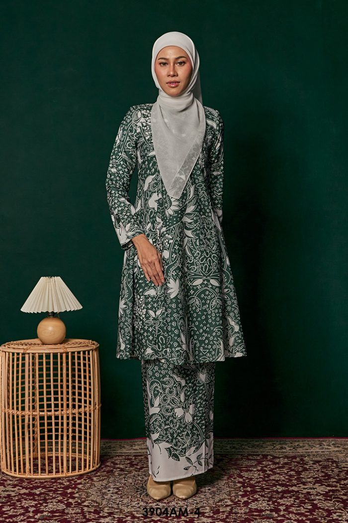 Ameera Kurung in Forest Green (3904AM-4)