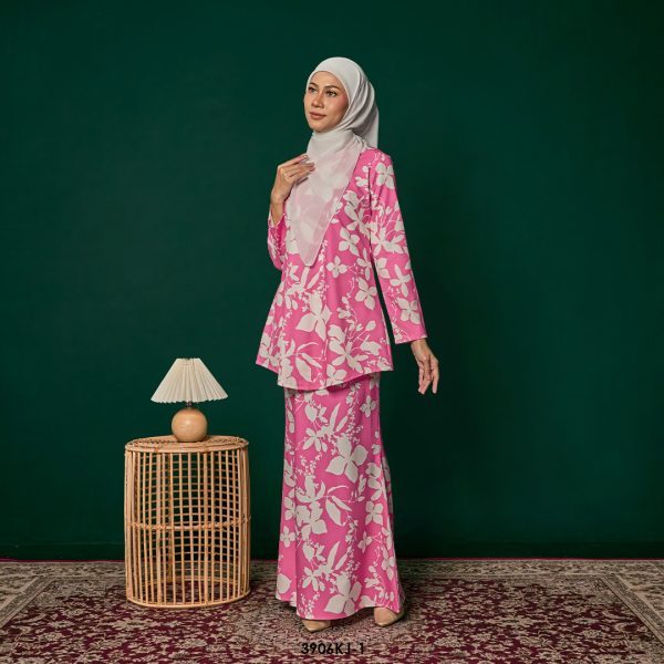Jamilah Kurung in Highlight Pink (3906KJ-1) - Image 2