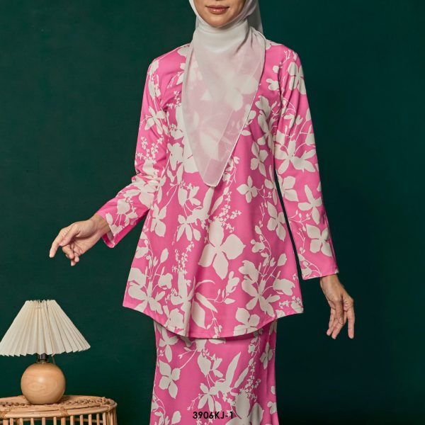 Jamilah Kurung in Highlight Pink (3906KJ-1) - Image 3