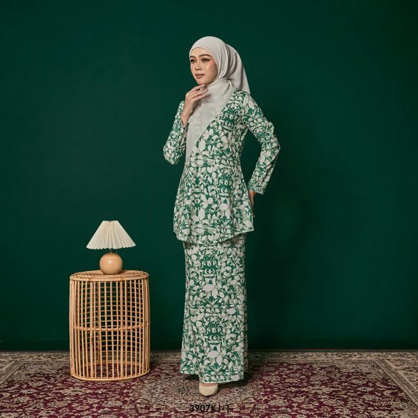 Jamilah Kurung in Green (3907KJ-1) - Image 2