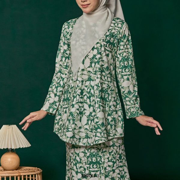 Jamilah Kurung in Green (3907KJ-1) - Image 3
