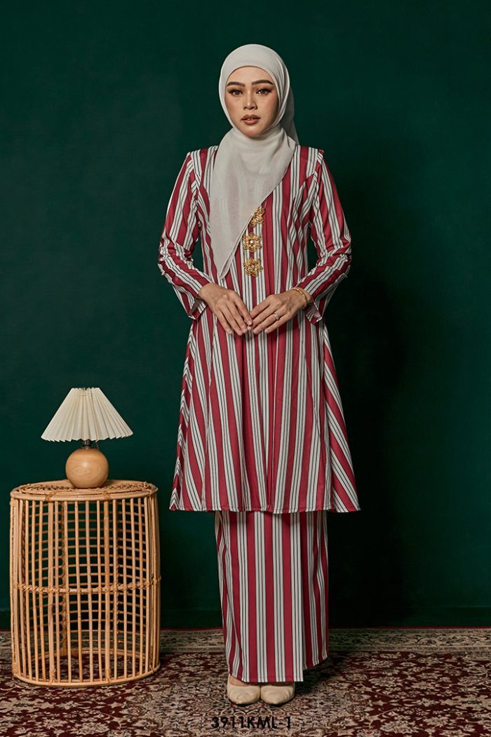 Kebarung Melati in Dark Red (3911KML-1)