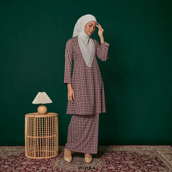 Riau Kurung in Chocolate (3912KR-4) - Image 2