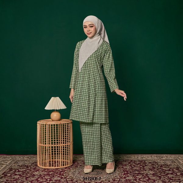 Riau Kurung in Faded Green (3912KR-7)
