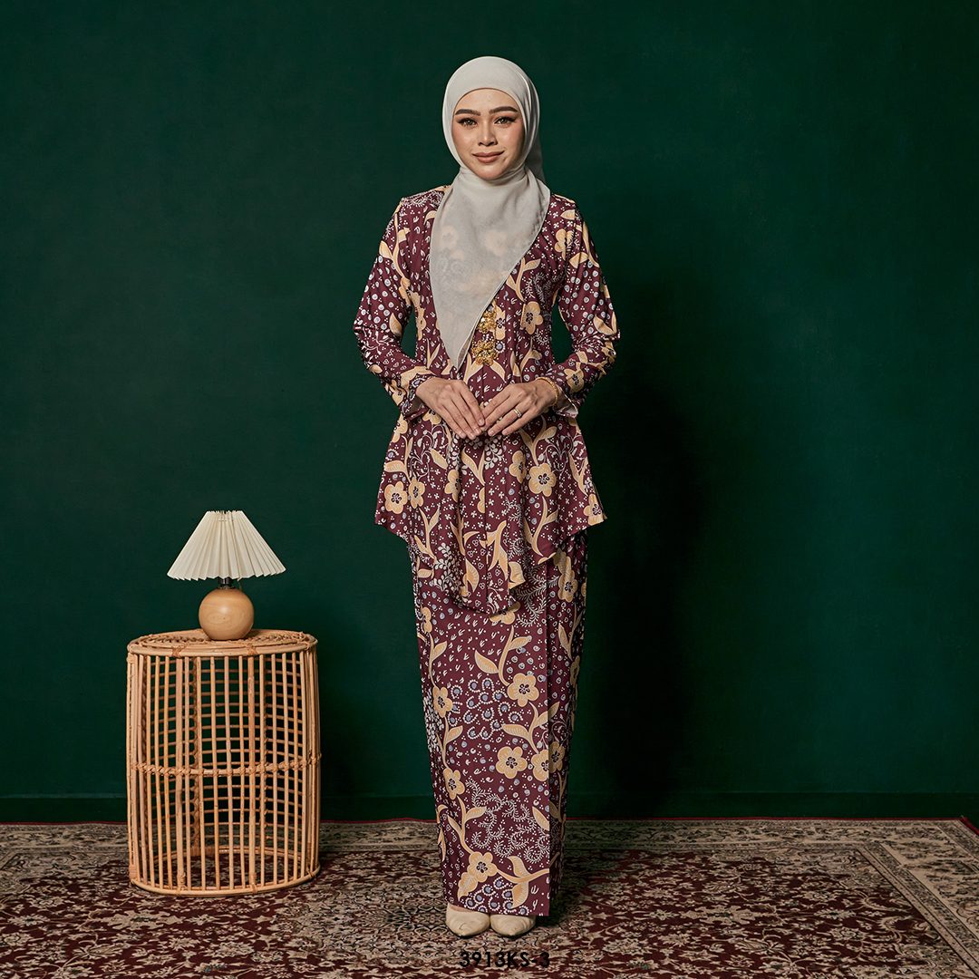 Kebaya Saloma in Dark Maroon (3913KS-3)