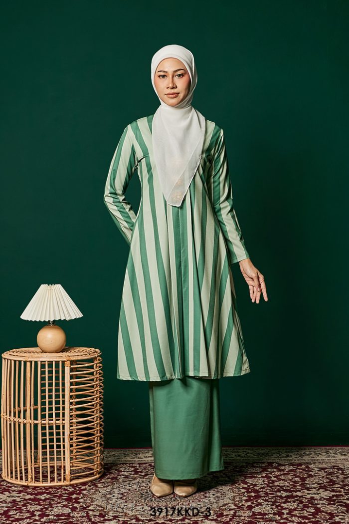 Kebarung Deeja 1.0 in Hunter Green (3917KKD-3)