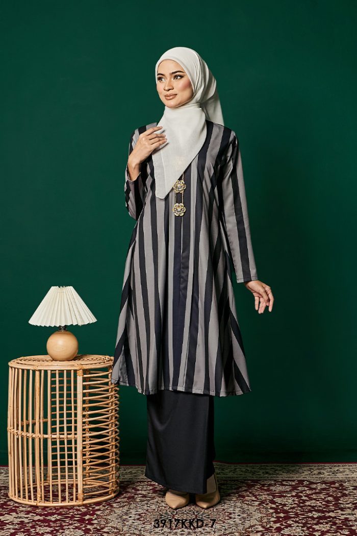 Kebarung Deeja 1.0 in Black (3917KKD-7)