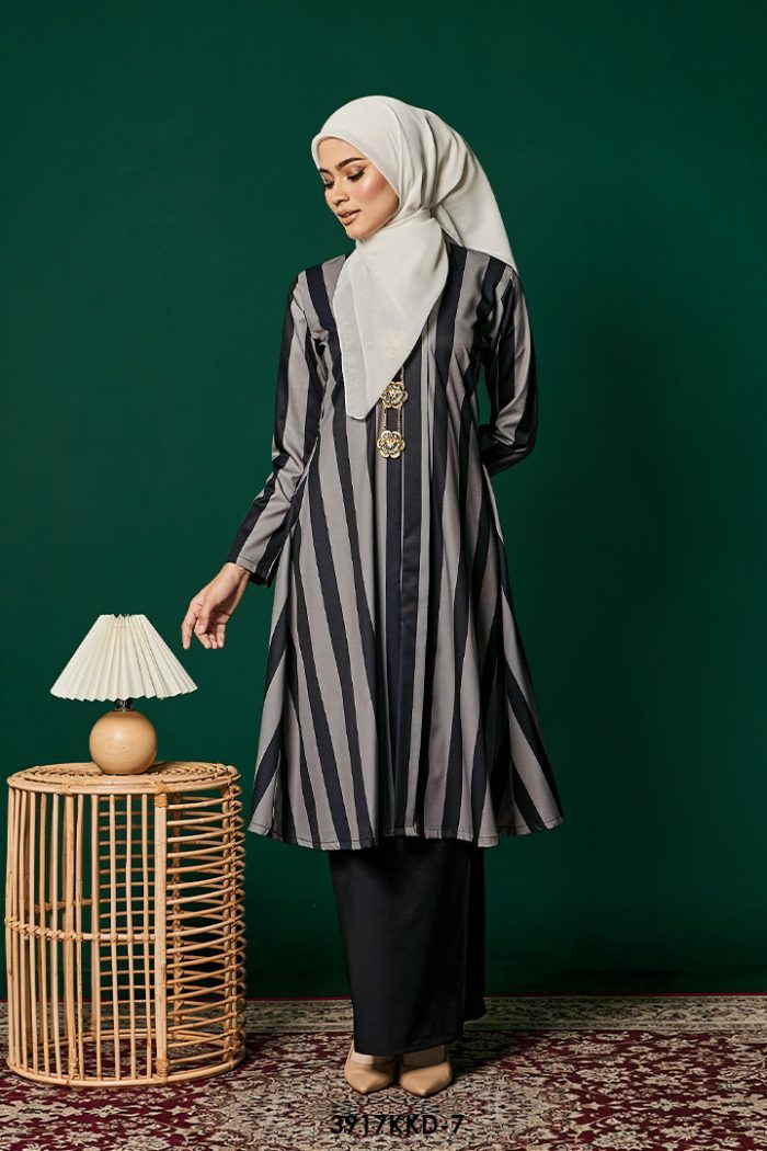 Kebarung Deeja 1.0 in Black (3917KKD-7)