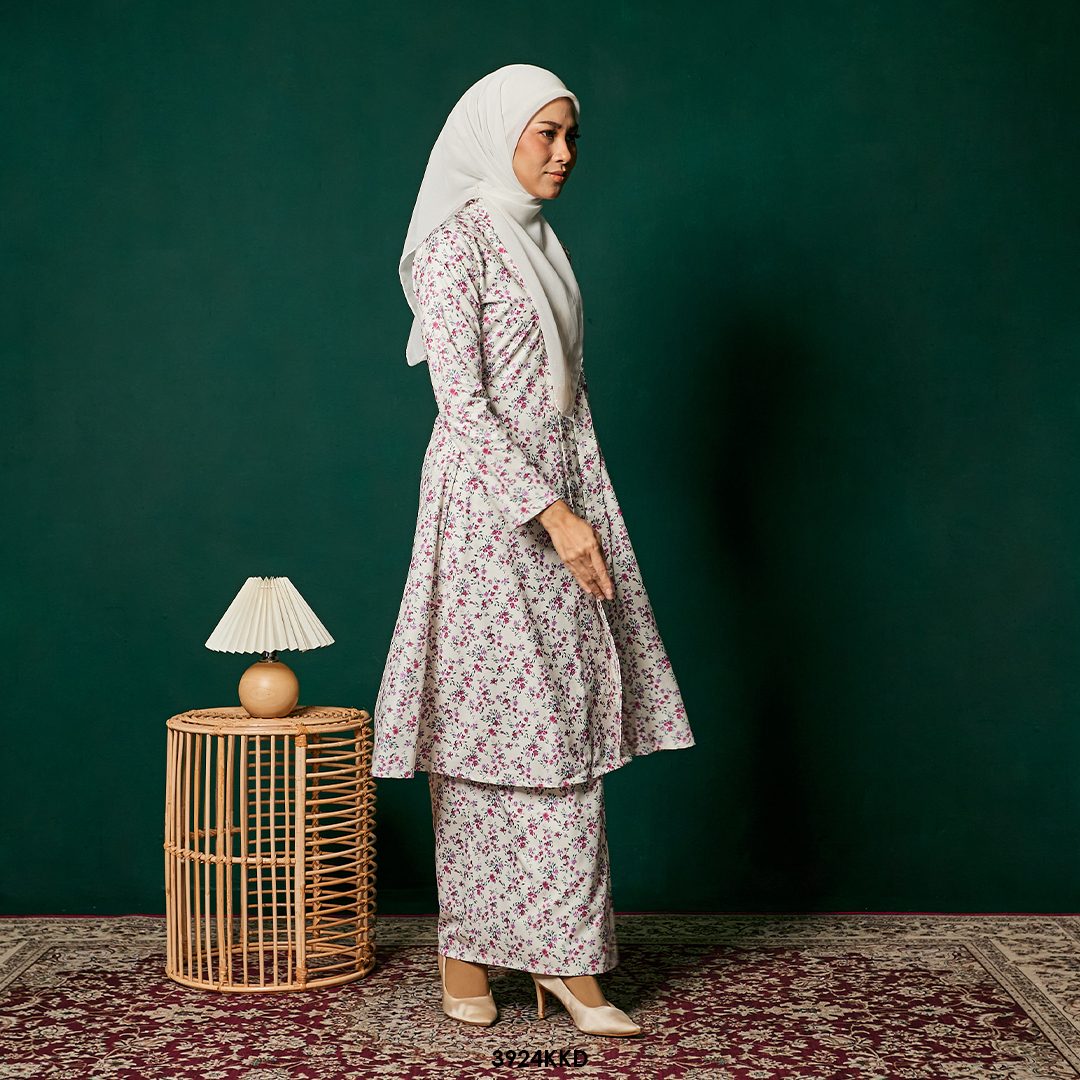 Kebarung Deeja 1.0 in Magenta (3924KKD-1) - Image 3