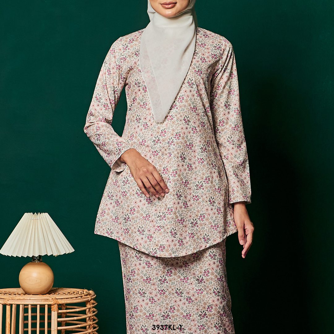 Kebaya Latifah in Nude (3937KL-1) - Image 3