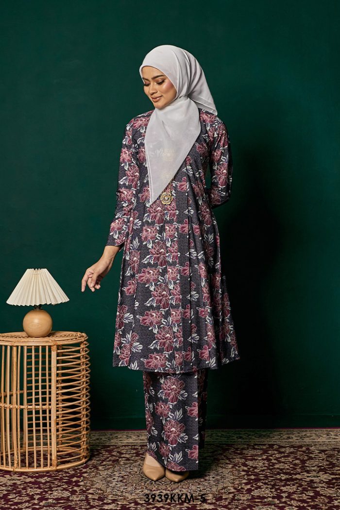 Kebarung Kalthom in Blue Black (3939KKM-5)