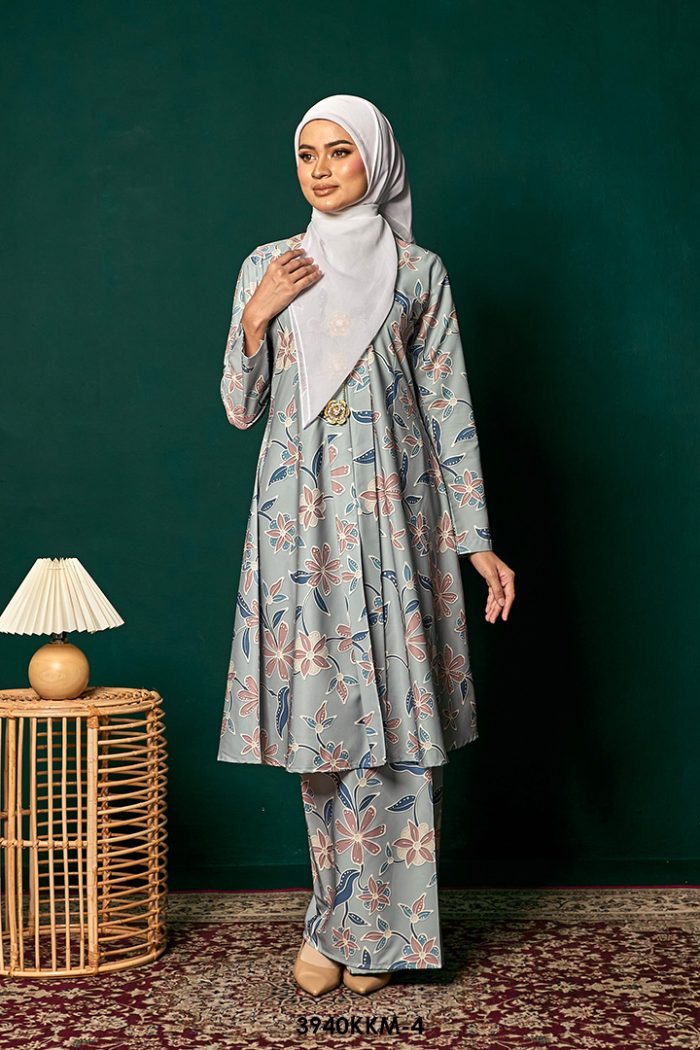Kebarung Kalthom in Dusty Blue (3940KKM-4)