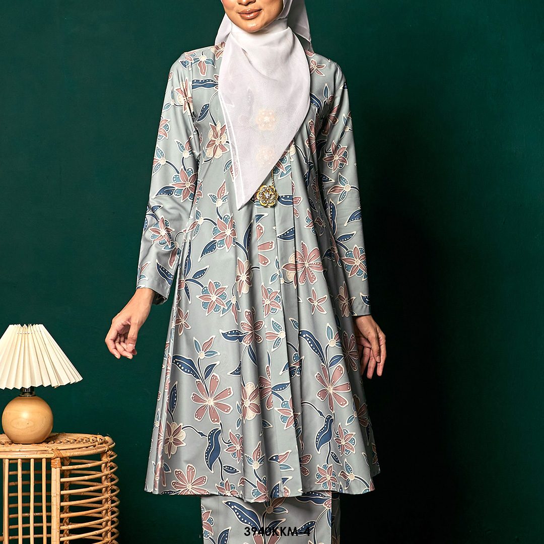 Kebarung Kalthom in Dusty Blue (3940KKM-4) - Image 3