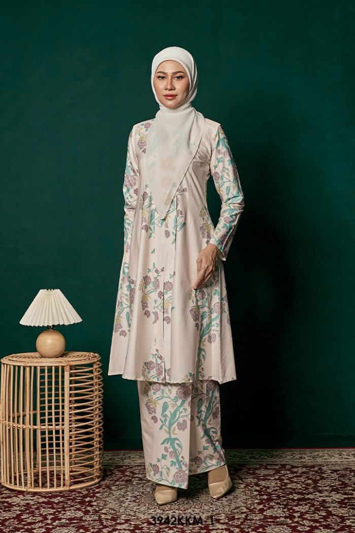 Kebarung Kalthom in Light Peach (3942KKM-1)