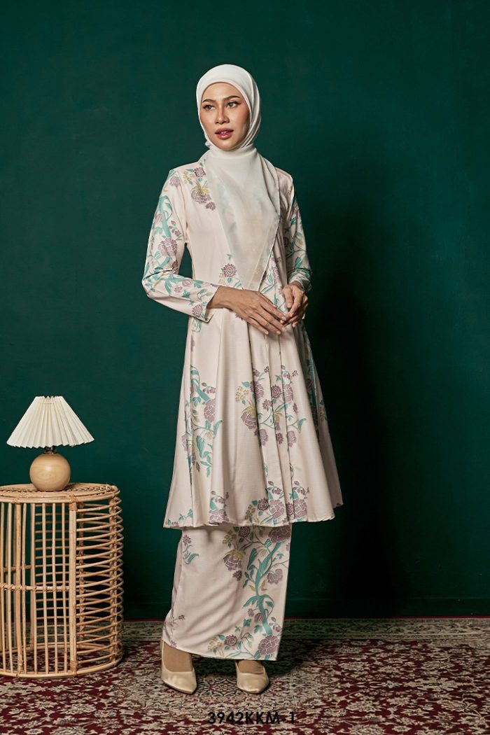 Kebarung Kalthom in Light Peach (3942KKM-1)