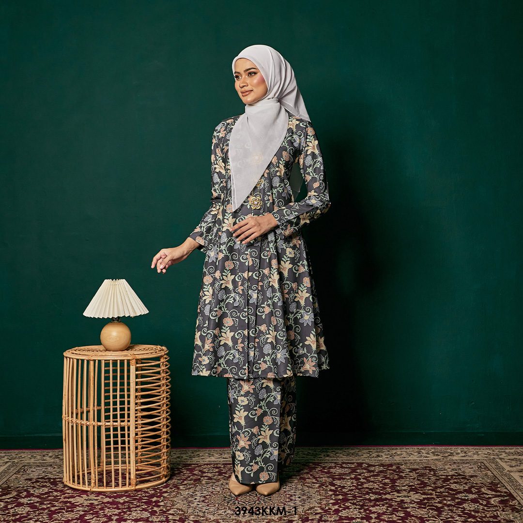 Kebarung Kalthom in Charcoal (3943KKM-1) - Image 2