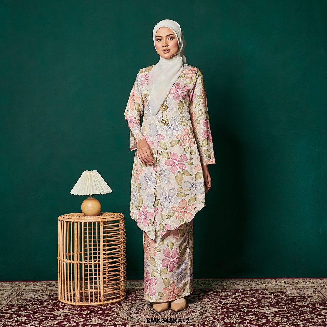 Kebaya Anggun 2.0 in Mint Green (BMK348KA-2)