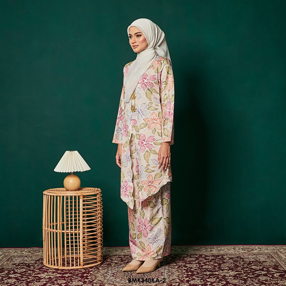 Kebaya Anggun 2.0 in Mint Green (BMK348KA-2) - Image 6