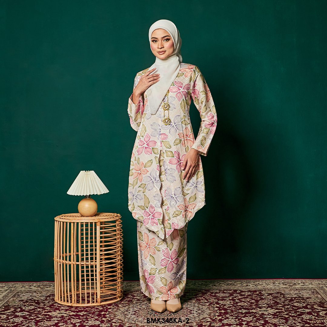 Kebaya Anggun 2.0 in Mint Green (BMK348KA-2) - Image 5