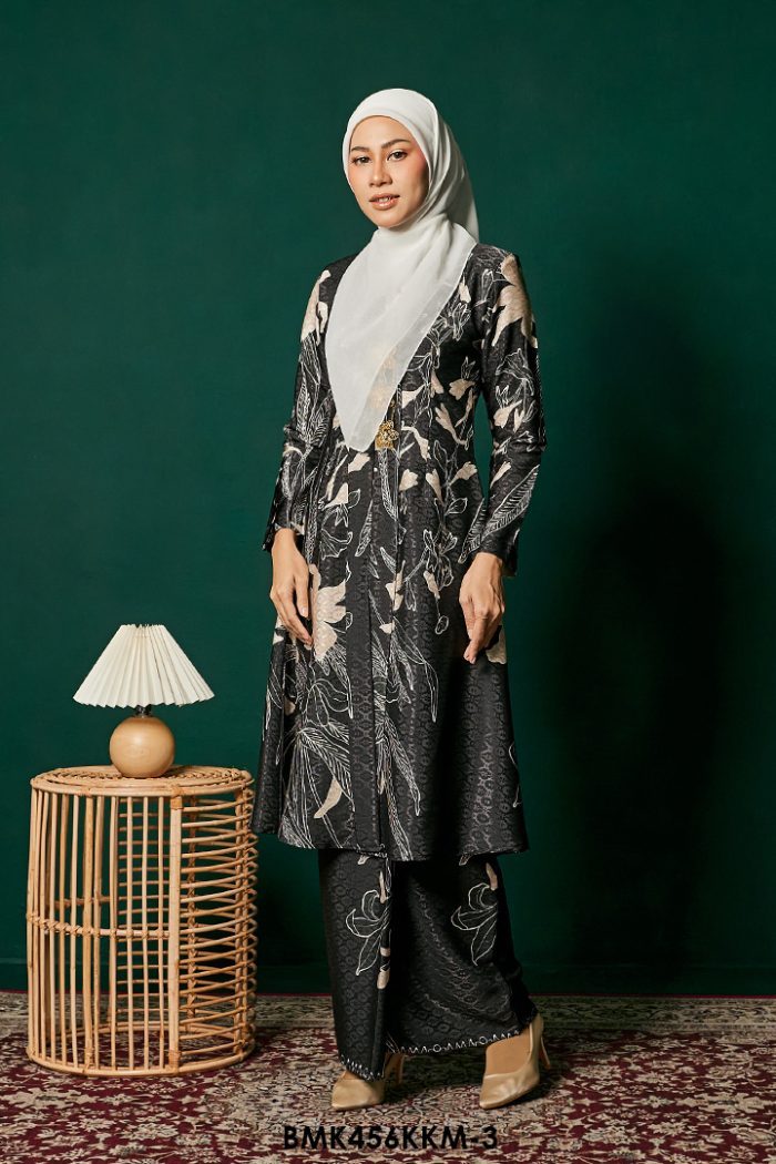 Kebarung Batiq Mia 3.0 Ribbon in Black (BMK456KKM-3)