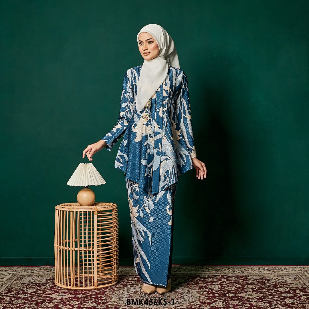 Kebaya Saloma Batiq Mia in Dark Teal (BMK456KS-1) - Image 2