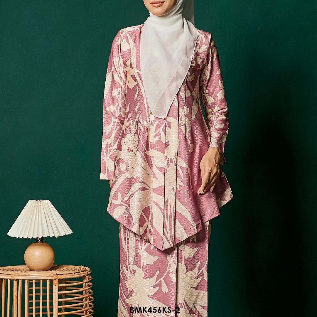 Kebaya Saloma Batiq Mia in Dusty Pink (BMK456KS-2) - Image 3
